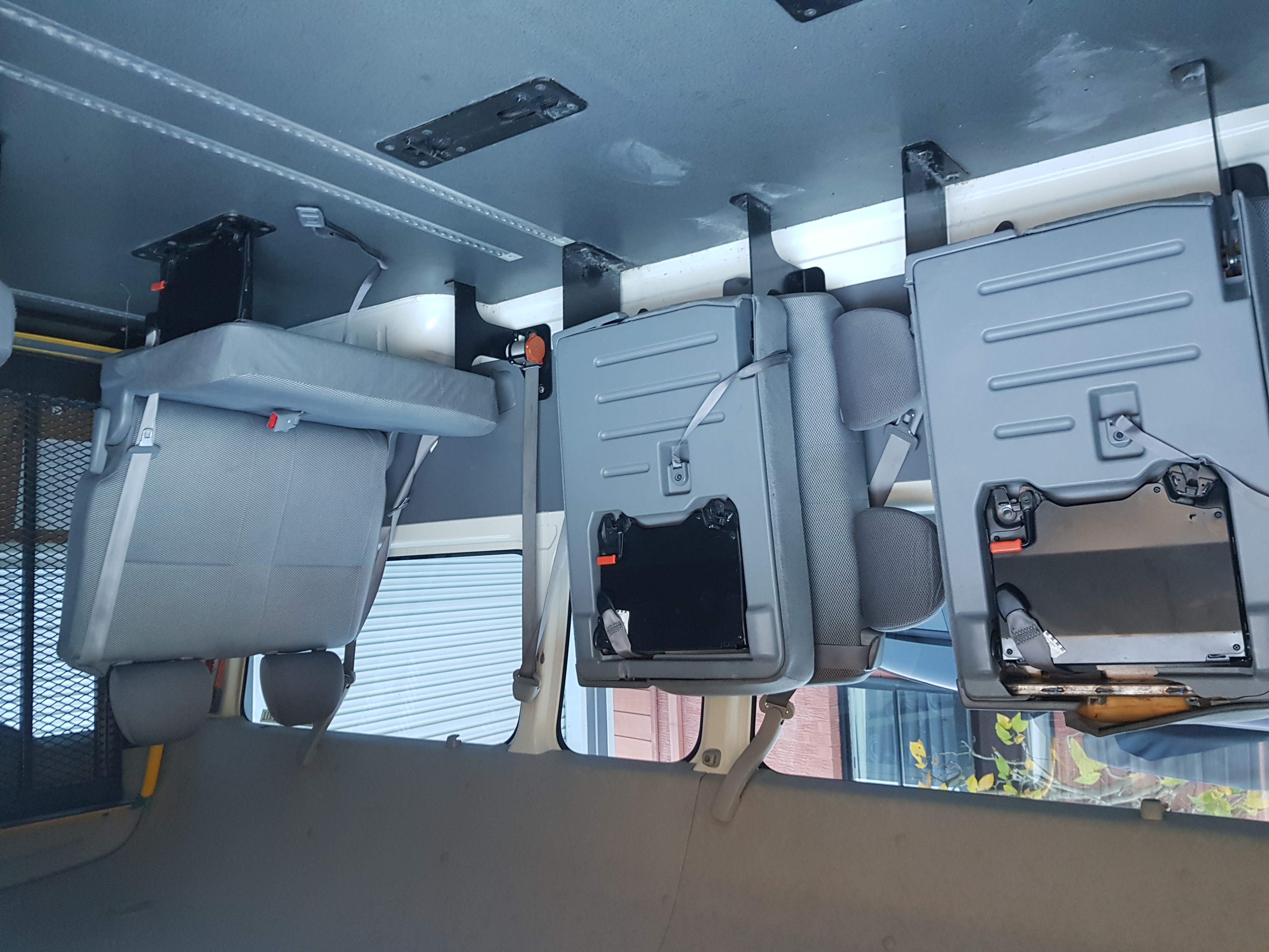 Wheelchair accessible Toyota Commuter photo 5