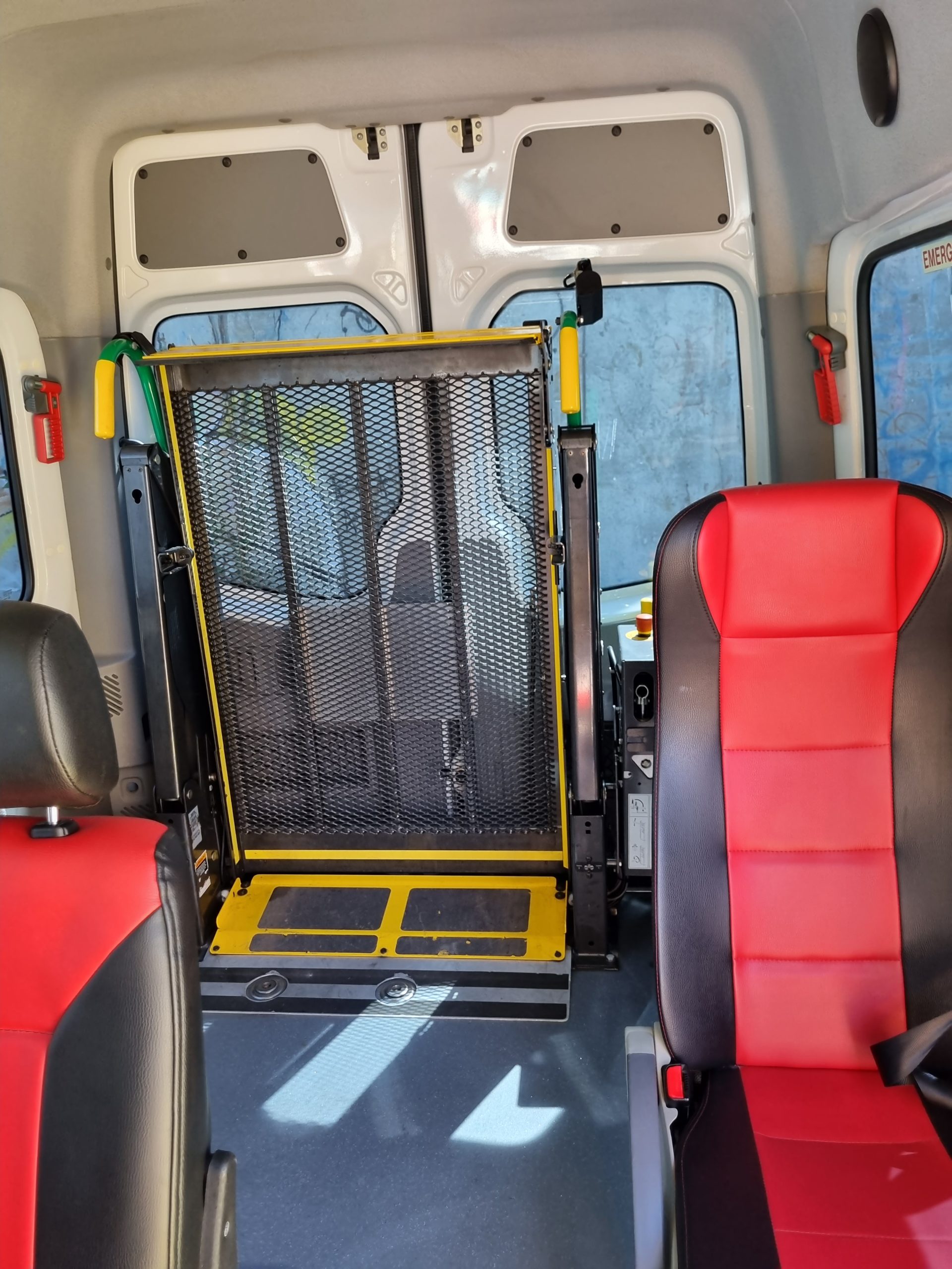 Wheelchair accessible Mercedes Sprinter photo 6