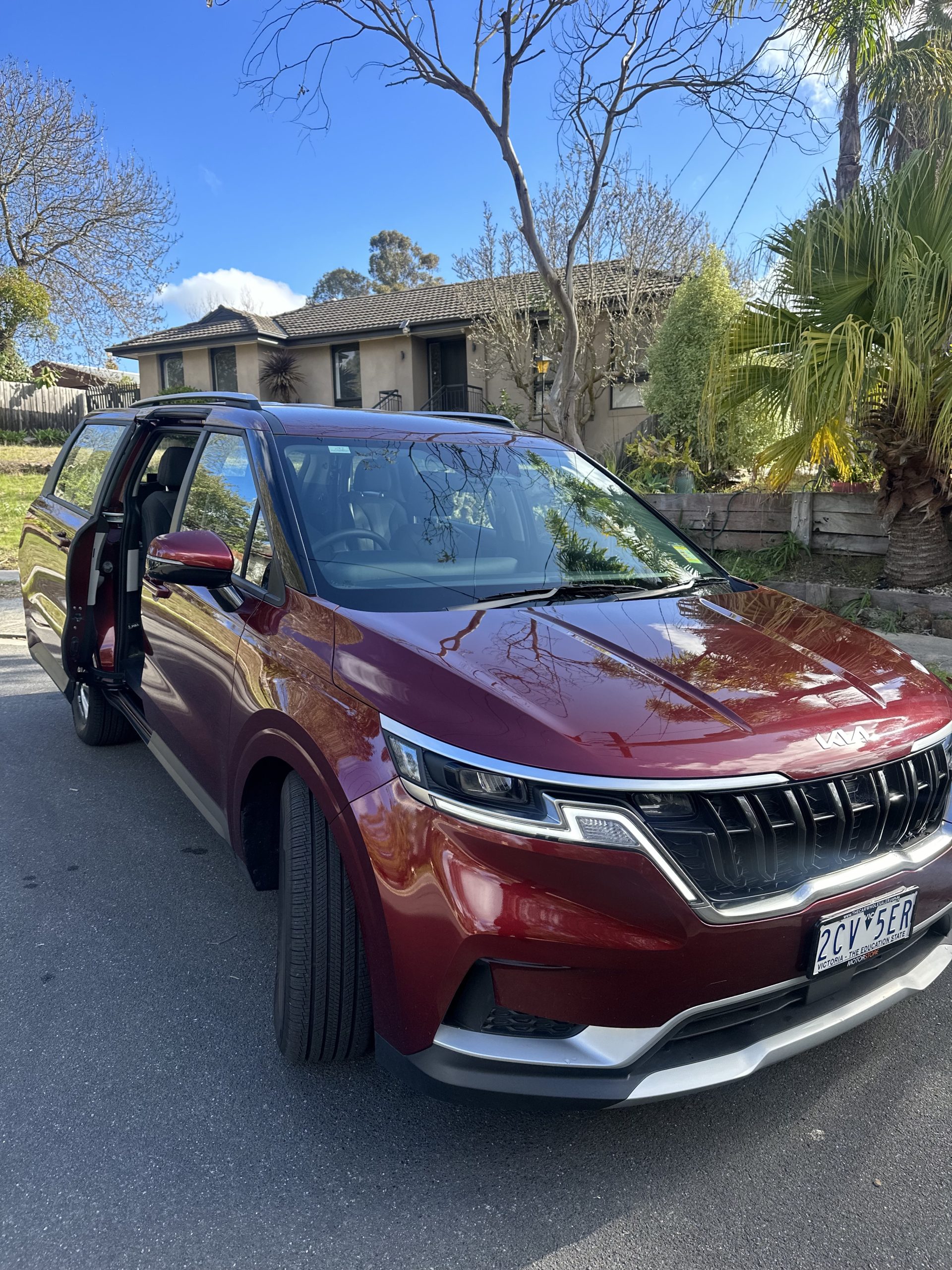 2nd row Kia Carnival wheelchair accessible vehicle photo 2